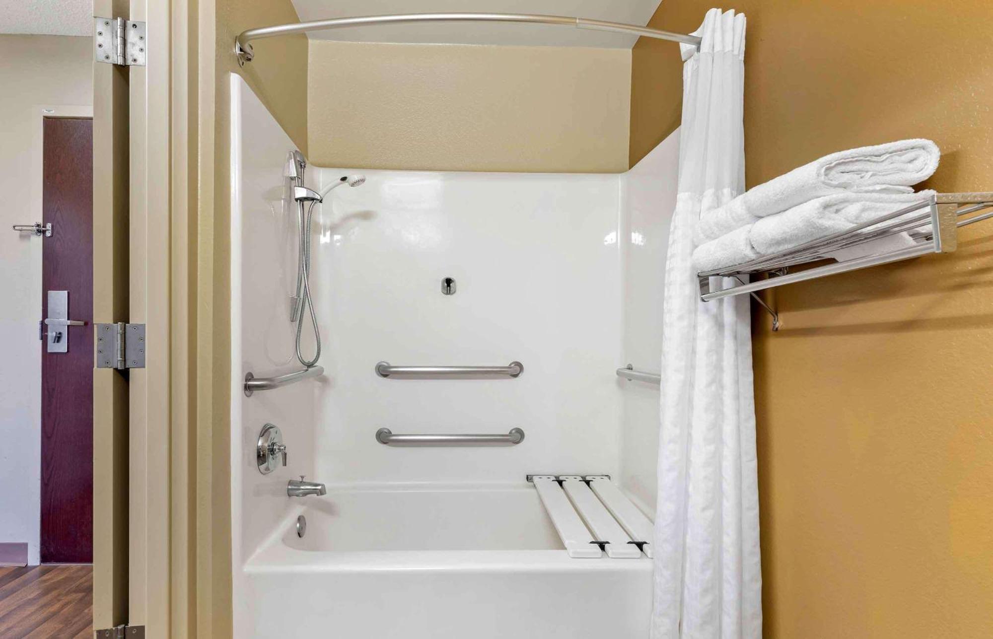 Extended Stay America Suites - Savannah - Midtown Exterior photo