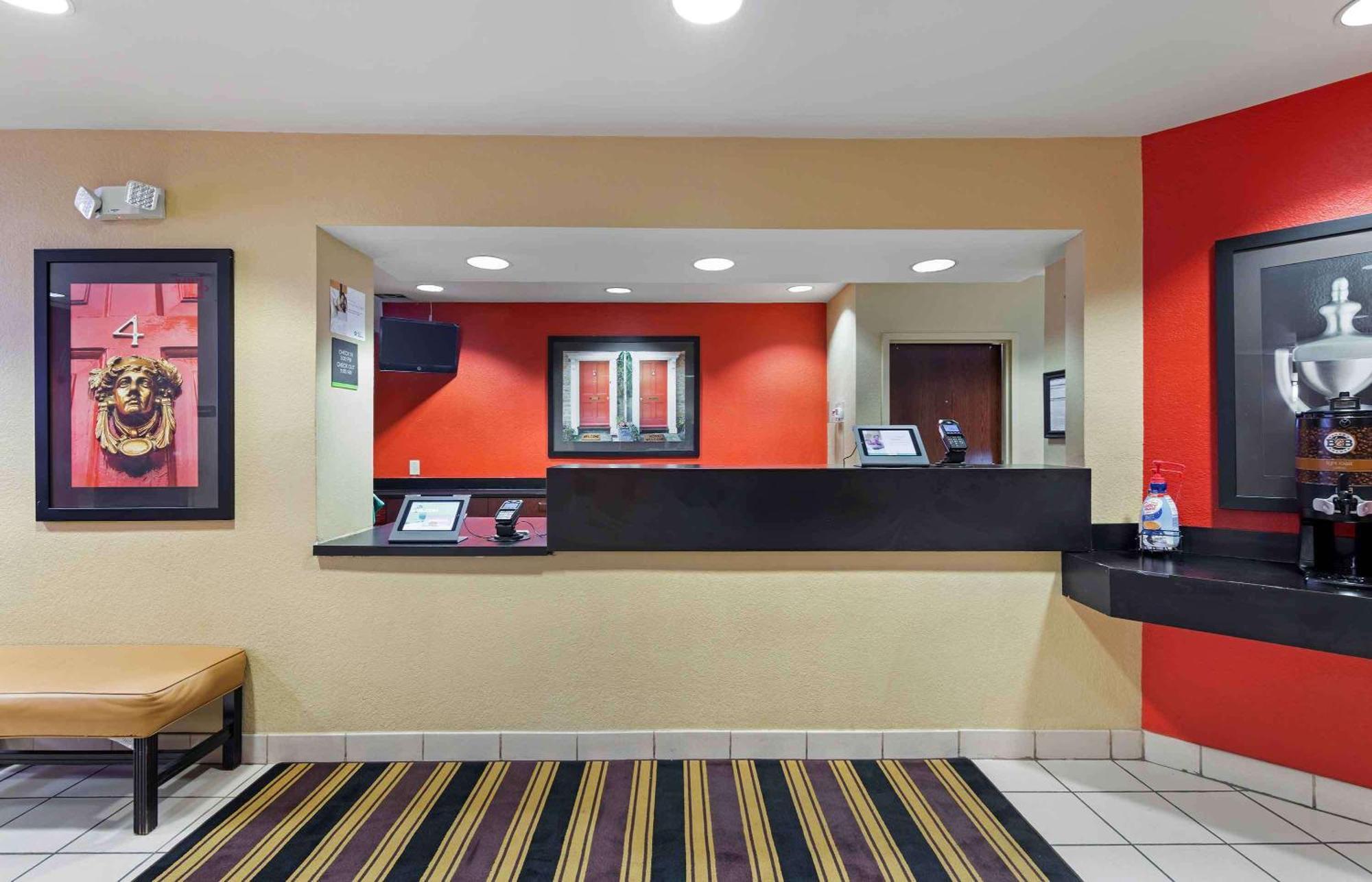 Extended Stay America Suites - Savannah - Midtown Exterior photo