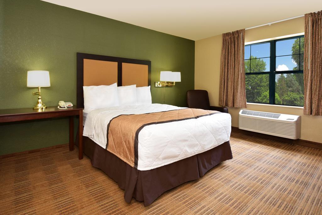 Extended Stay America Suites - Savannah - Midtown Exterior photo