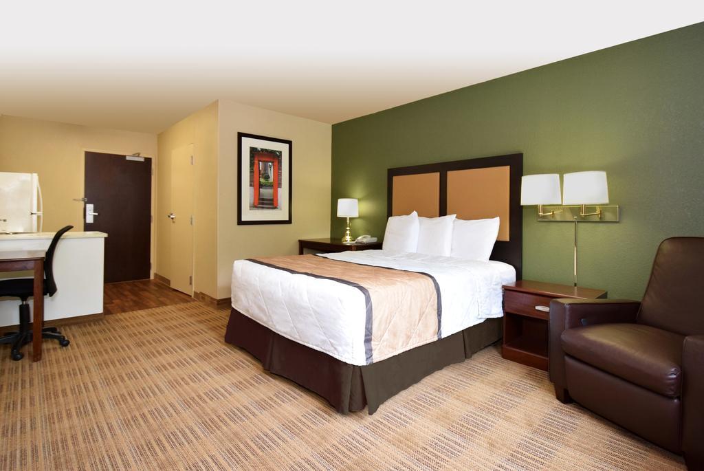 Extended Stay America Suites - Savannah - Midtown Exterior photo